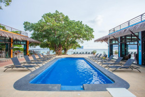 Vacation Hub International | Phi Phi Long Beach Resort & Villa Room