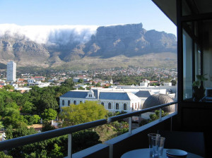  Vacation Hub International | Cape Breaks Room