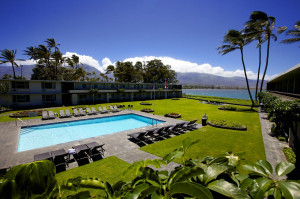  Vacation Hub International | Maui Seaside Hotel Room