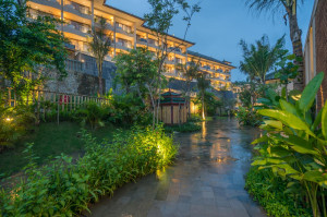  Vacation Hub International | SereS Springs Resort & Spa Room