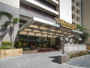  Vacation Hub International | Armada Hotel Manila Room