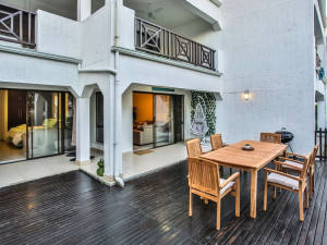  Vacation Hub International | Komorebi Ballito Room