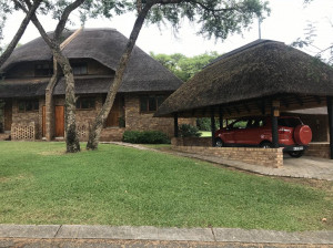  Vacation Hub International | Phala Chalet Room