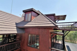  Vacation Hub International | Jumala Looming Room