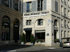  Vacation Hub International | Hôtel Michelet Odéon in Paris Room