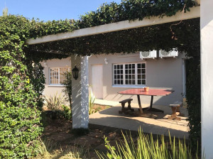  Vacation Hub International | Villa de la Rosa Klerksdorp Room