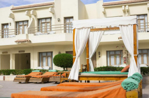  Vacation Hub International | Cataract Layalina Naama Bay Room