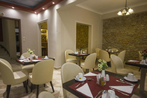  Vacation Hub International | Ambrosia Suites & Aparts Room