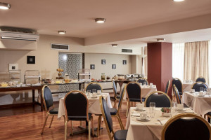  Vacation Hub International | Candia Hotel Room