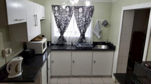  Vacation Hub International | 6 Sleeper Margate Beach Room