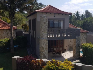  Vacation Hub International | Pescador/Family Villas Room