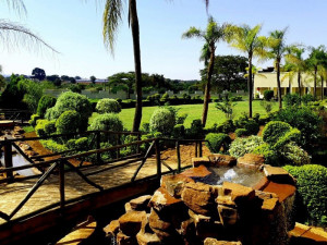  Vacation Hub International | Naledzi Lodge Room