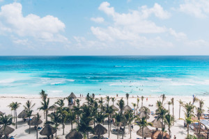  Vacation Hub International | NYX Cancun Room