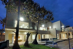  Vacation Hub International | Vetho House Villa Ballito Room