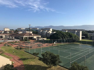  Vacation Hub International | Hermanus Beach Club unit 63 Room