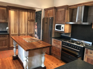  Vacation Hub International | 21 Regent Place- Suite 131 Room