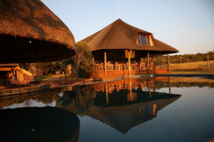  Vacation Hub International | Tidimalo Lodge Room
