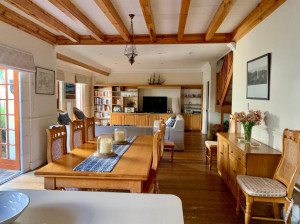  Vacation Hub International | Chinta Room