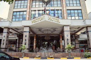  Vacation Hub International | Weston Hotel Nairobi Room