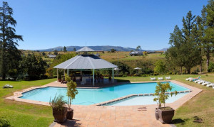  Vacation Hub International | Katberg Eco Golf Estate Room