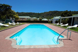  Vacation Hub International | 44 Riverclub Villas Room