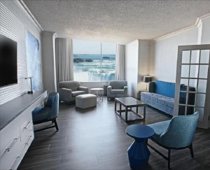  Vacation Hub International | Niagara Falls Marriott on the Falls Room