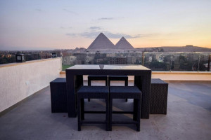  Vacation Hub International | Pyramids Eyes Hotel Room
