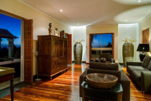  Vacation Hub International | The Cape Bali Room