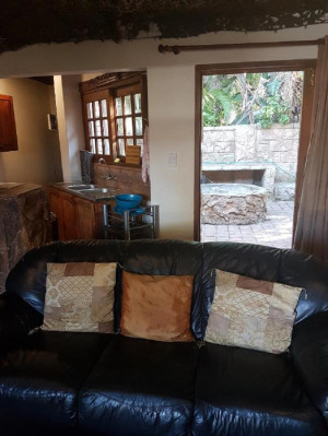  Vacation Hub International | Oppi Rotse Guesthouse Room
