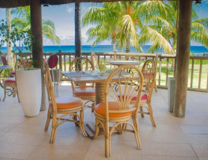  Vacation Hub International | Sunset Reef Resort & Spa Room
