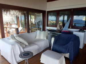  Vacation Hub International | The Beach House Room