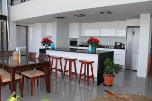  Vacation Hub International | Villa on Ocean View Room