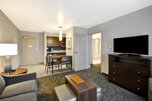  Vacation Hub International | Homewood Suites By Hilton Phoenix Tempe Asu Area Room