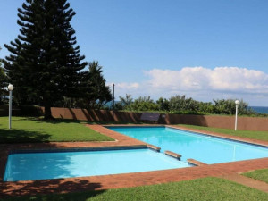  Vacation Hub International | Direct Access to the Beach Room