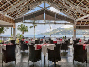  Vacation Hub International | Fisherman's Cove Resort Room
