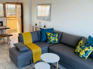  Vacation Hub International | Serene Seascape Apartments Room