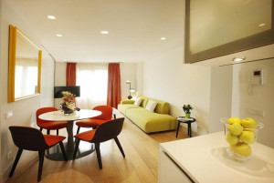  Vacation Hub International | Cosmo Apartments Rambla Catalunya Room