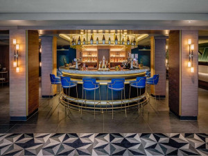  Vacation Hub International | YOTEL Edinburgh Room