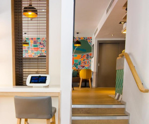  Vacation Hub International | Seraphine Kensington Olympia Room