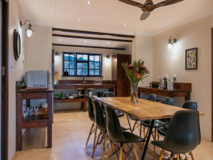  Vacation Hub International | Olive Hill Guest House Room