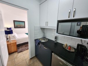  Vacation Hub International | Take It Easy Room