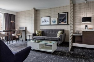  Vacation Hub International | Le Meridien Dallas by the Galleria Room