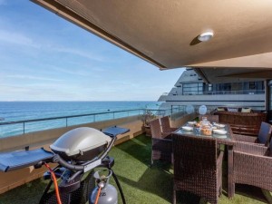  Vacation Hub International | Sands Beach Breaks Luxury Beach Front Umdloti Room