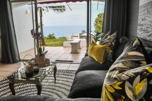 Vacation Hub International | Palm Cove - 10 Thira Santorini Room