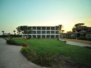  Vacation Hub International | Sea Beach Aqua Park Resort Room