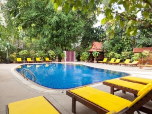  Vacation Hub International | Tropica Bungalow Beach Hotel - SHA Extra Plus Room