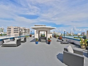  Vacation Hub International | Hotel Miramar Room