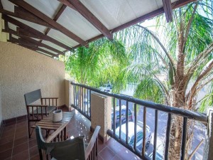  Vacation Hub International | Diggers Inn Room