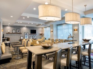  Vacation Hub International | Hampton Inn Hallandale Beach-Aventura Room
