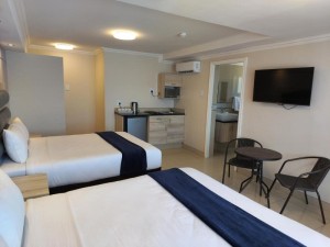  Vacation Hub International | Bayside Taj Hotel Room